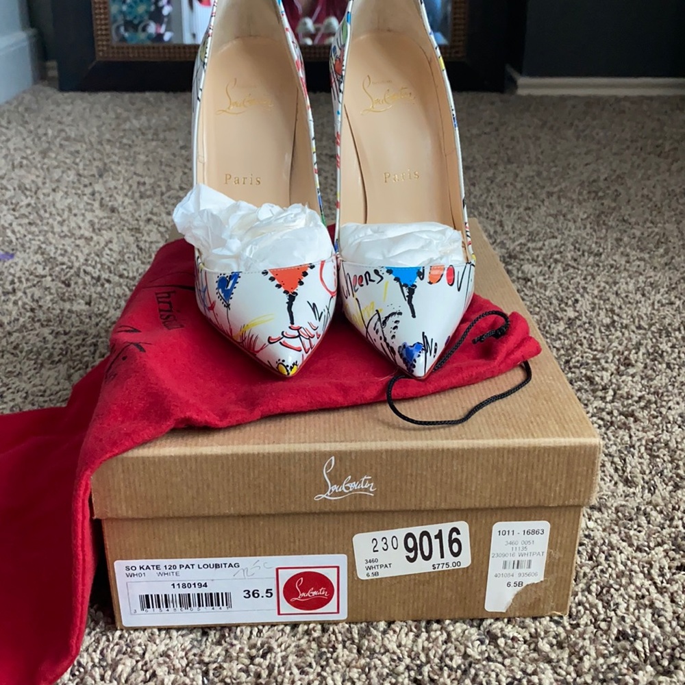 So Kate 120 pat Christian louboutin size 36 1/2
